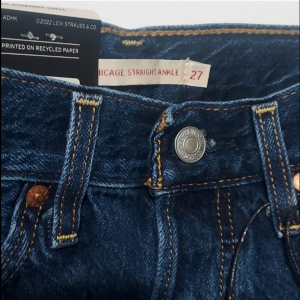 Levi's Ribcage Straight In Noe Down - Picture 9 of 16